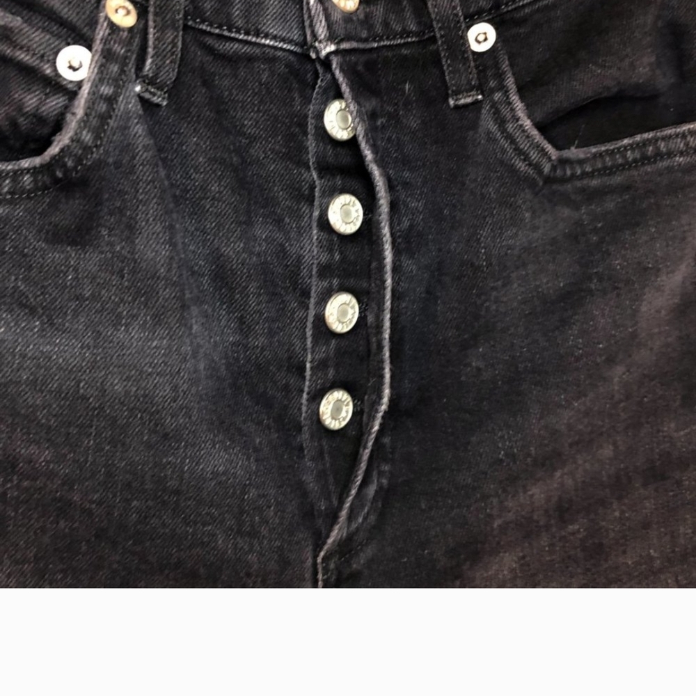 Classic Black Women's Jeans - Picture 5 of 9